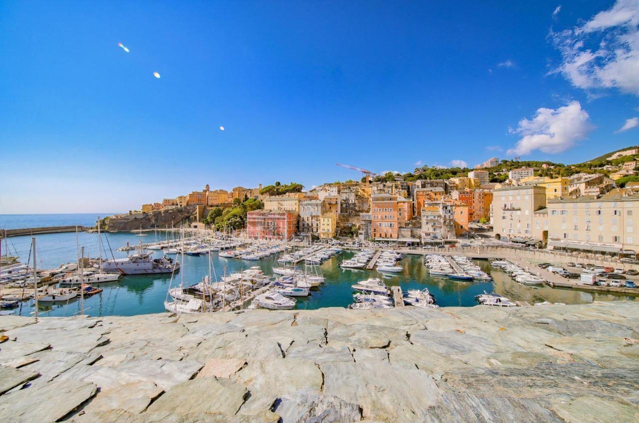 Beau T2 Sur Le Vieux Port, Centre De Bastia Daire Bastiya Dış mekan fotoğraf